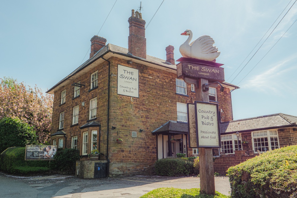 Venue Image for The Lamport Swan